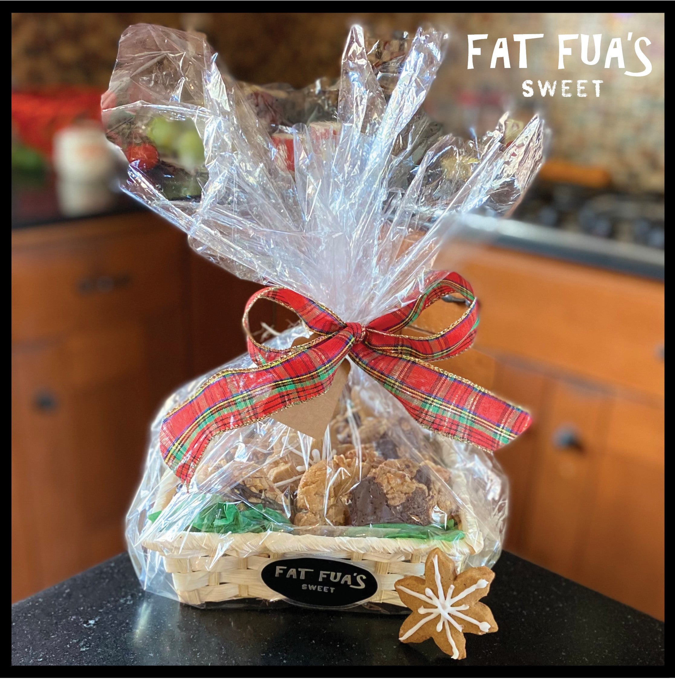 HOLIDAY GIFT BASKETS