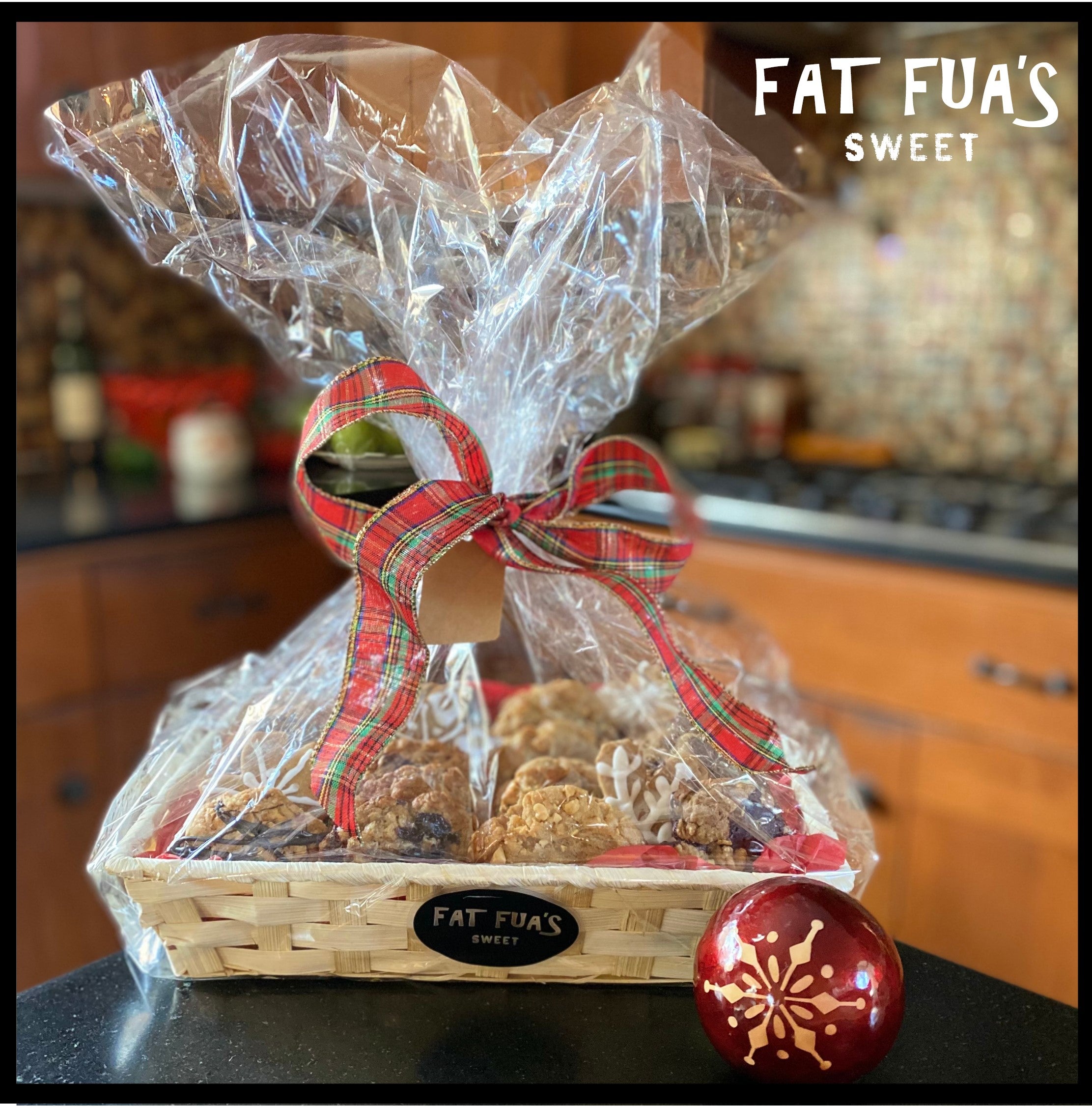 HOLIDAY COOKIE BASKETS